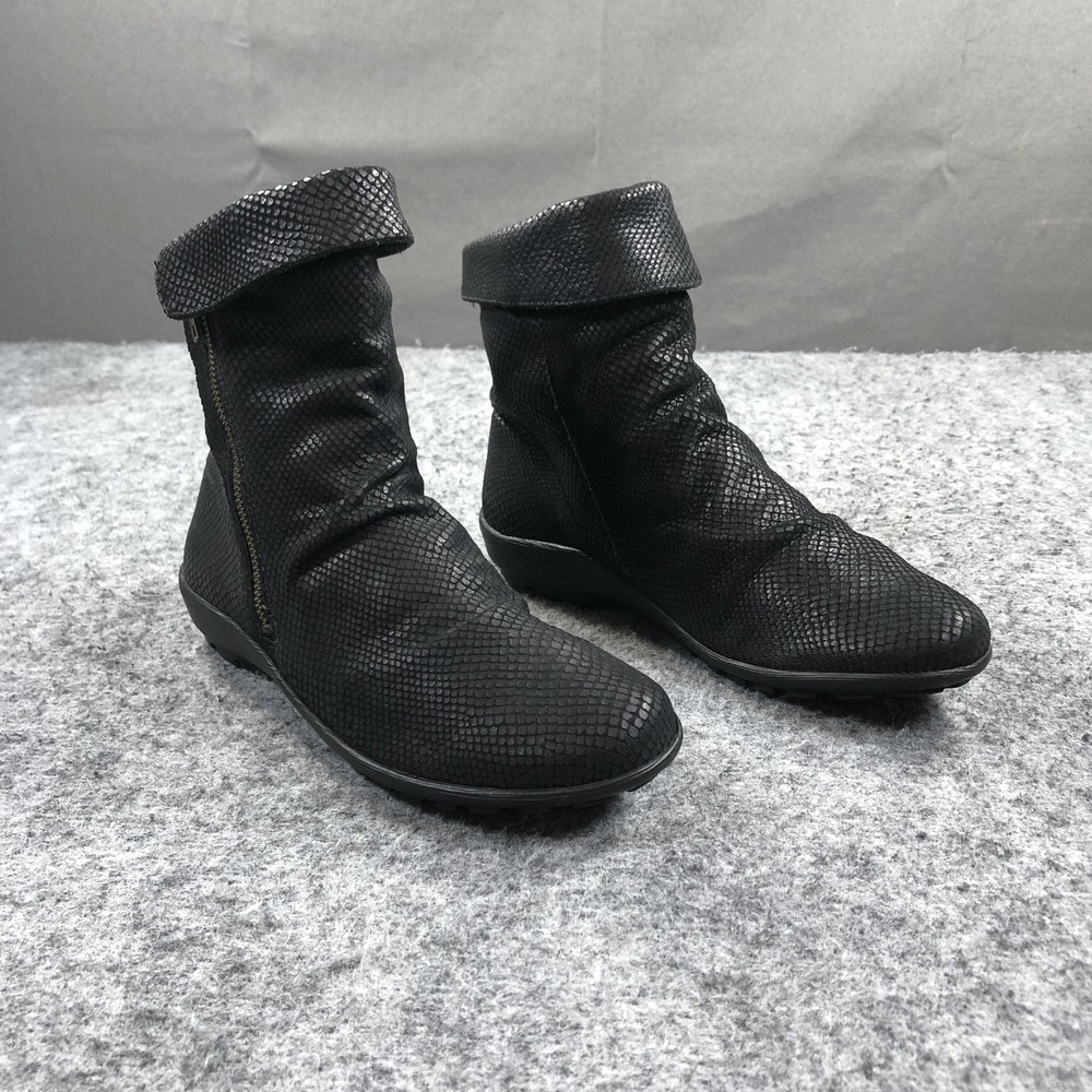 Walking Cradles Ankle Booties Womens 8 W Black Leather Zip Cuff Comfort Booties